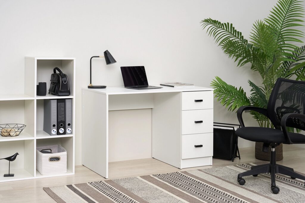 Стол письменный СТАНДАРТ БЕЛЫЙ ГЛАДКИЙ №3